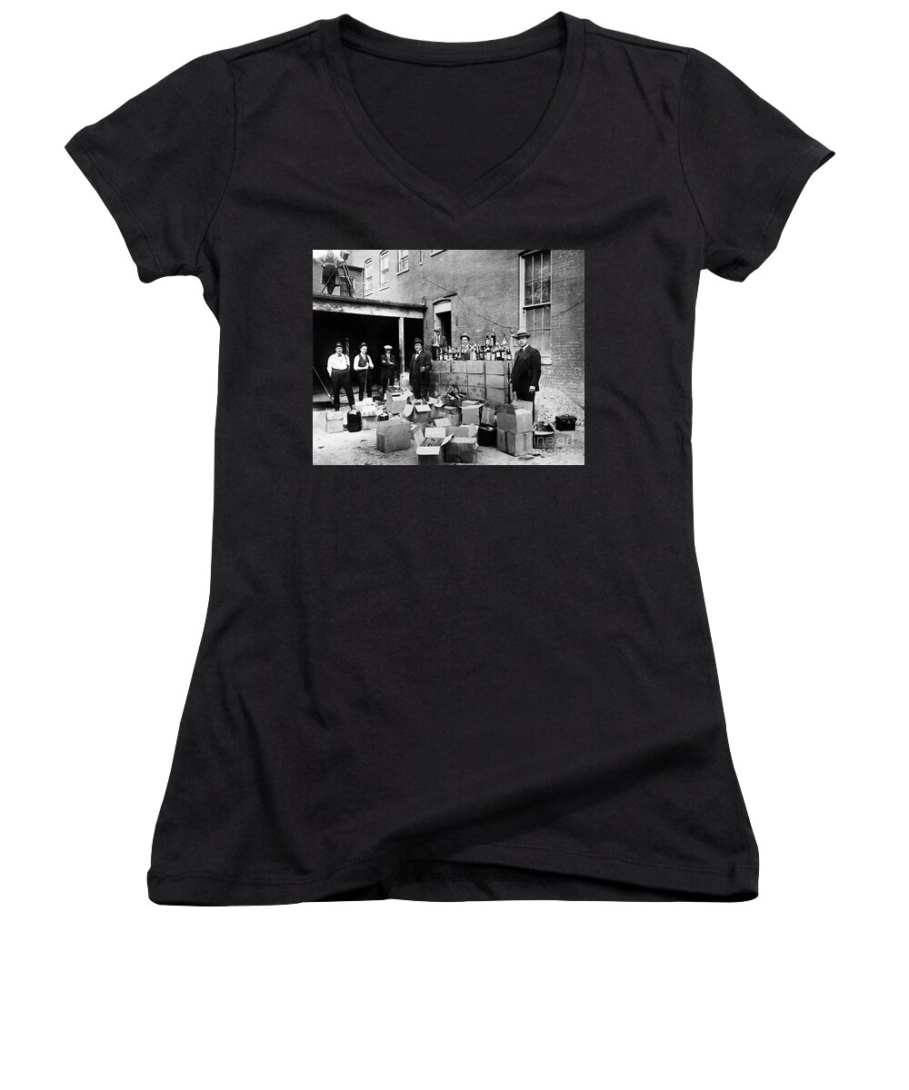 18th Amendment Women's V-Neck featuring the photograph Prohibition, 1922 by Granger