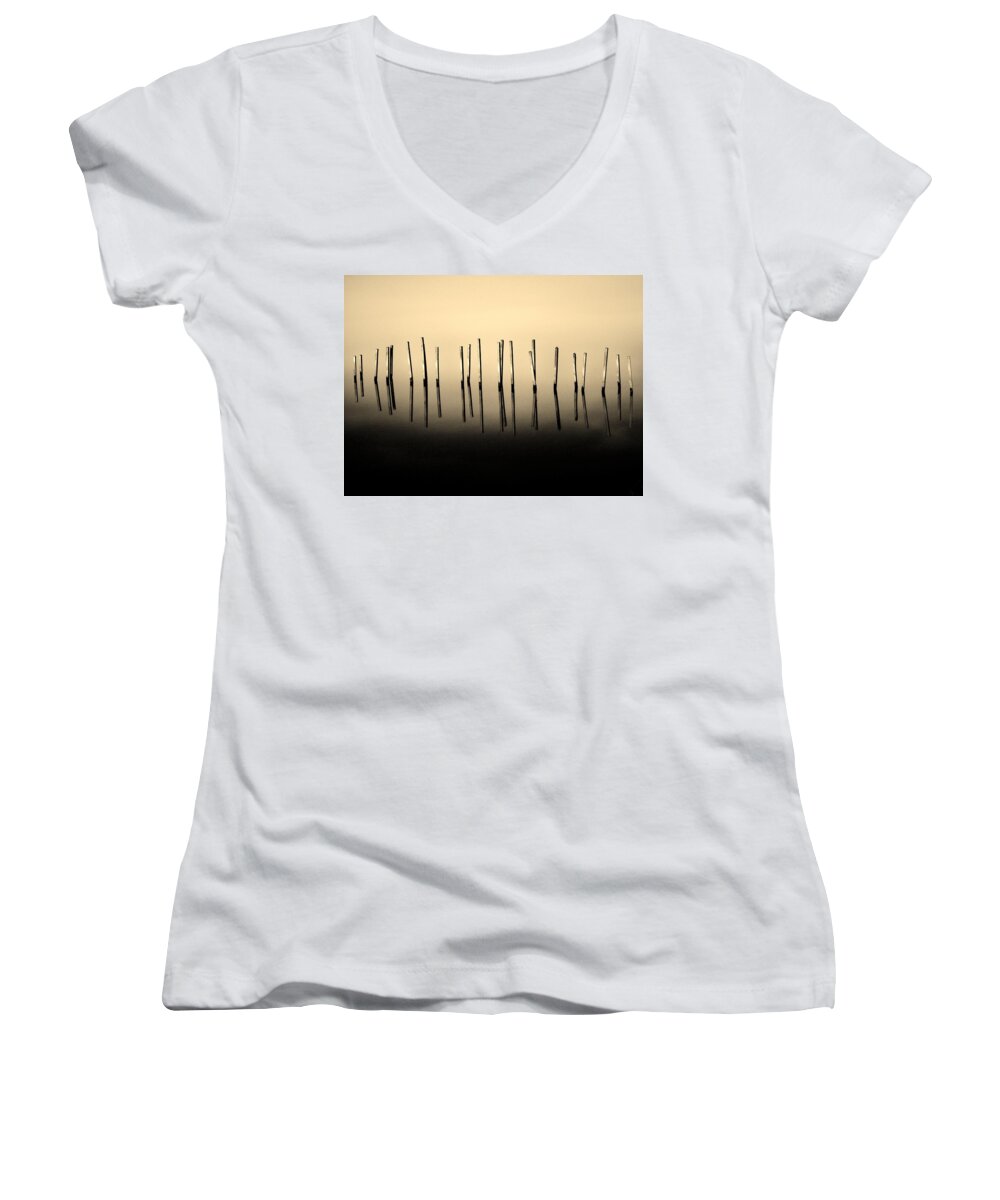 Waterscape Women's V-Neck featuring the photograph Palisade #1 by Bob Geary
