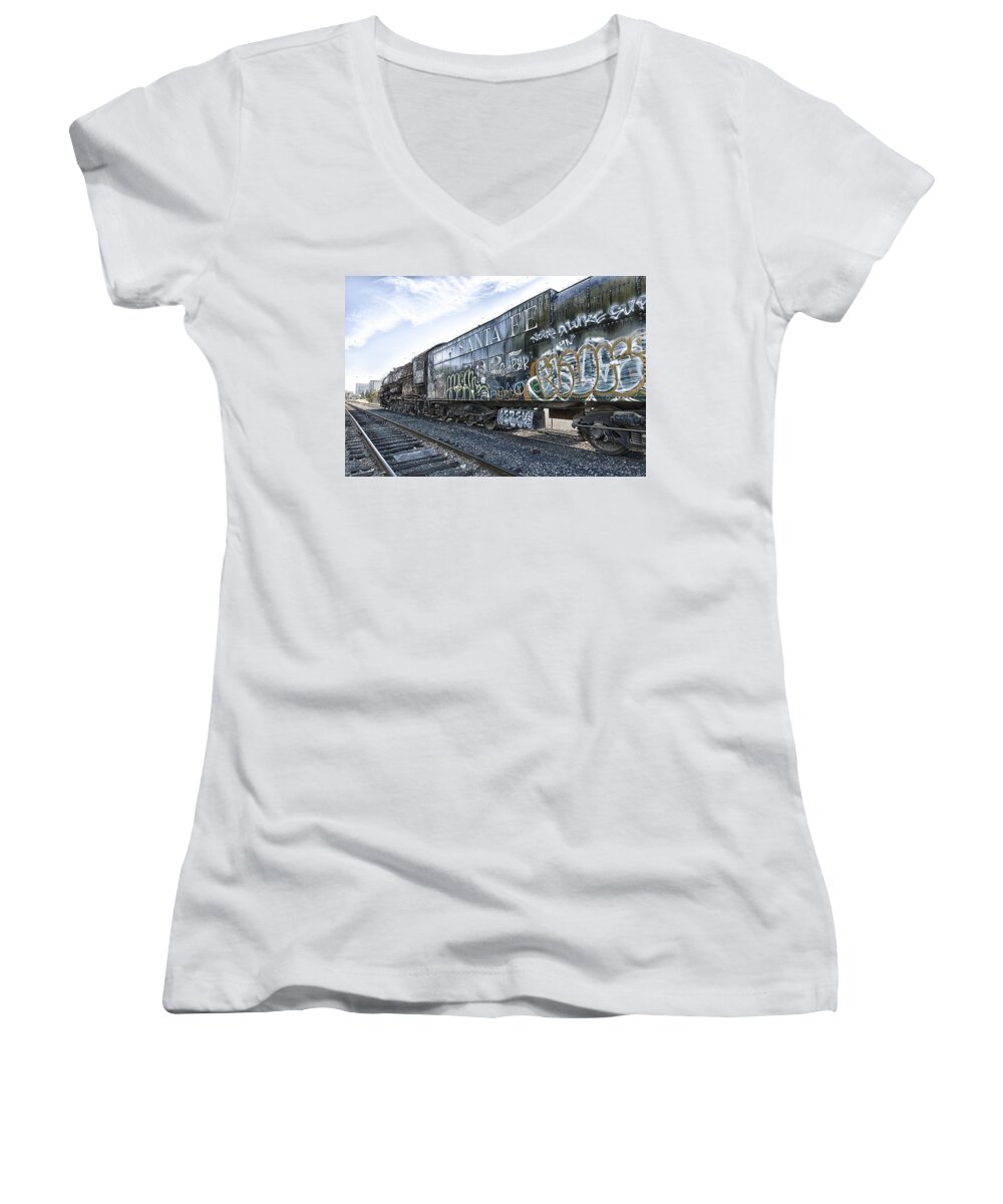 2925 Women's V-Neck featuring the photograph 4 8 4 ATSF 2925 In Repose by Jim Thompson