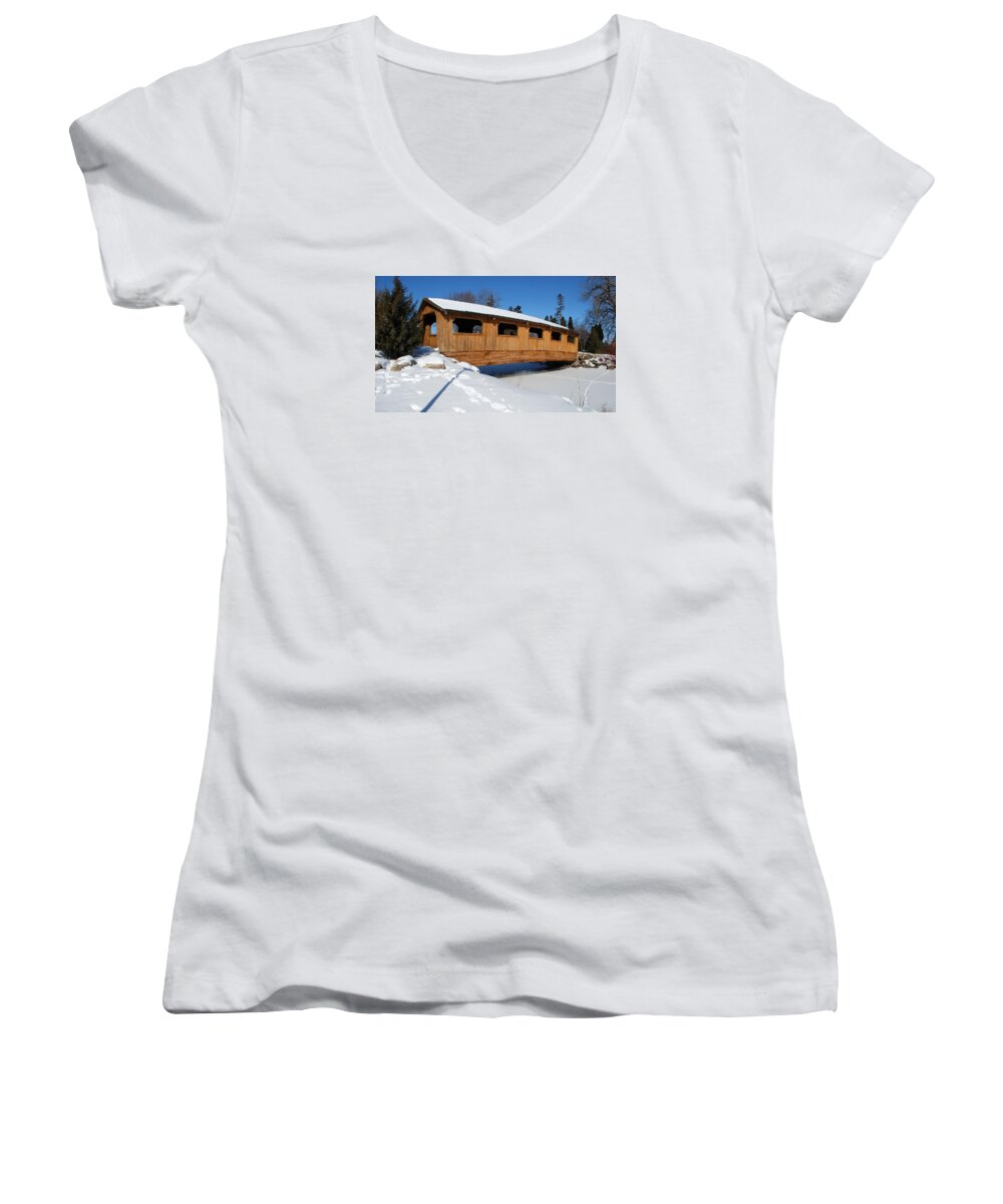 Lakeside Park Women's V-Neck featuring the photograph Covered Bridge Crossing The Stream by Janice Adomeit