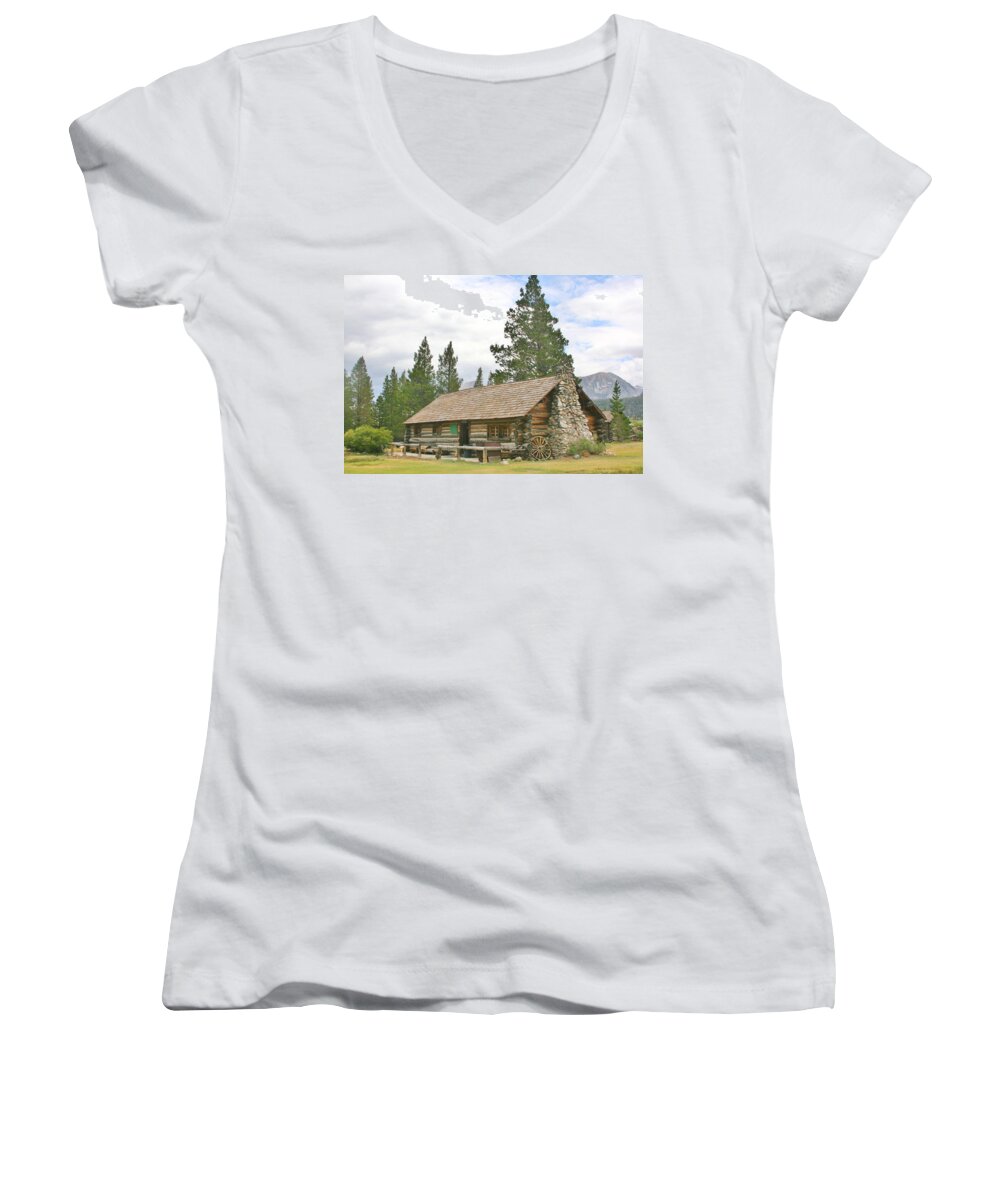 Sky Women's V-Neck featuring the photograph Homesteaded by Marilyn Diaz