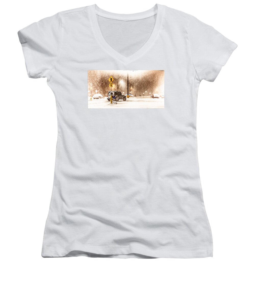 Jeep Women's V-Neck featuring the photograph It's A Jeep Thing by Sennie Pierson