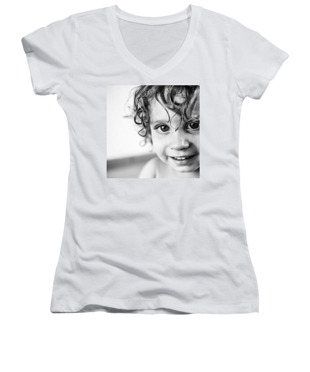 Boy Women's V-Neck featuring the photograph Simple Joy by Aleck Cartwright