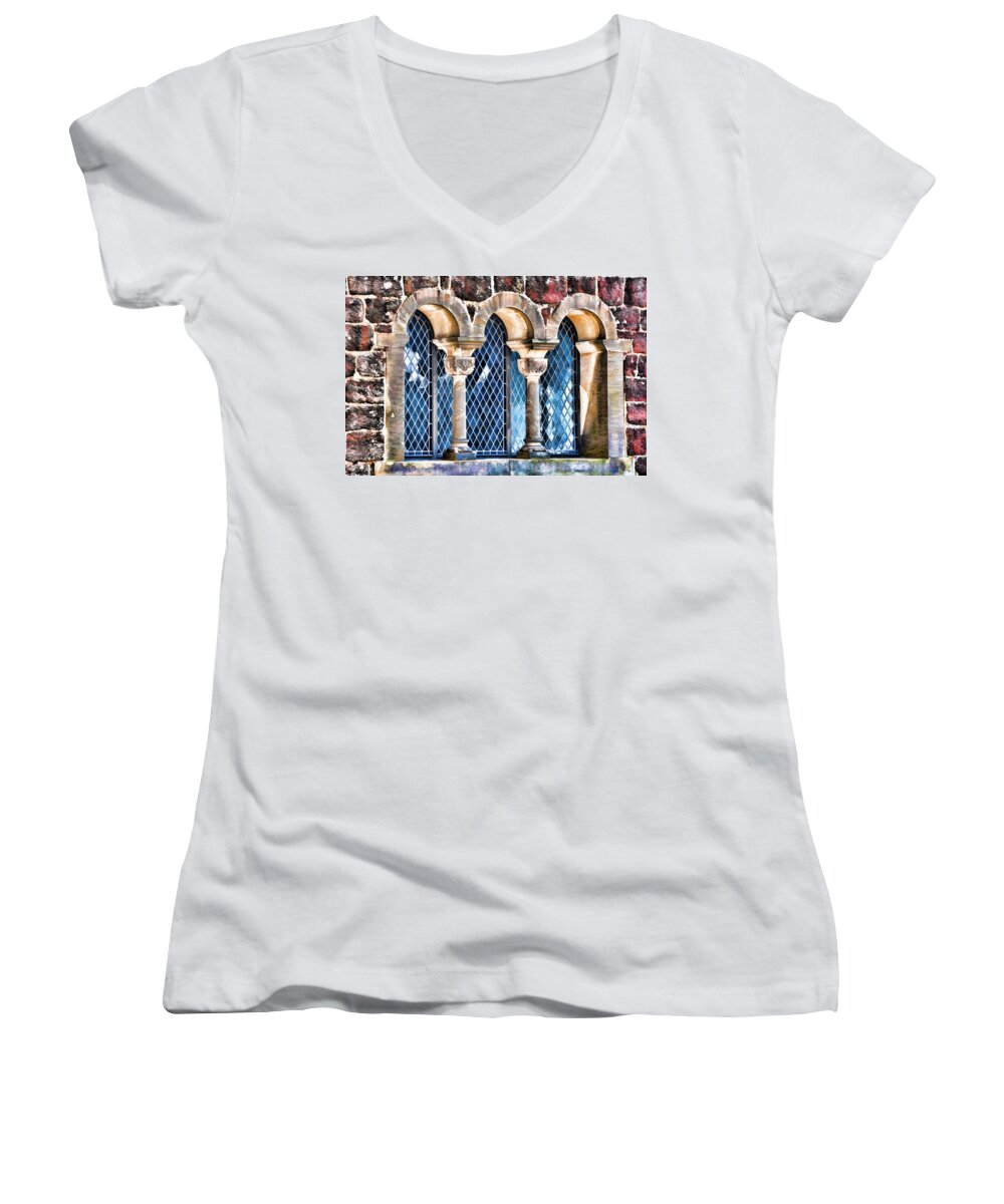 Wartburg Castle Women's V-Neck featuring the photograph Wartburg Castle - Eisenach Germany - 2 by Mark Madere