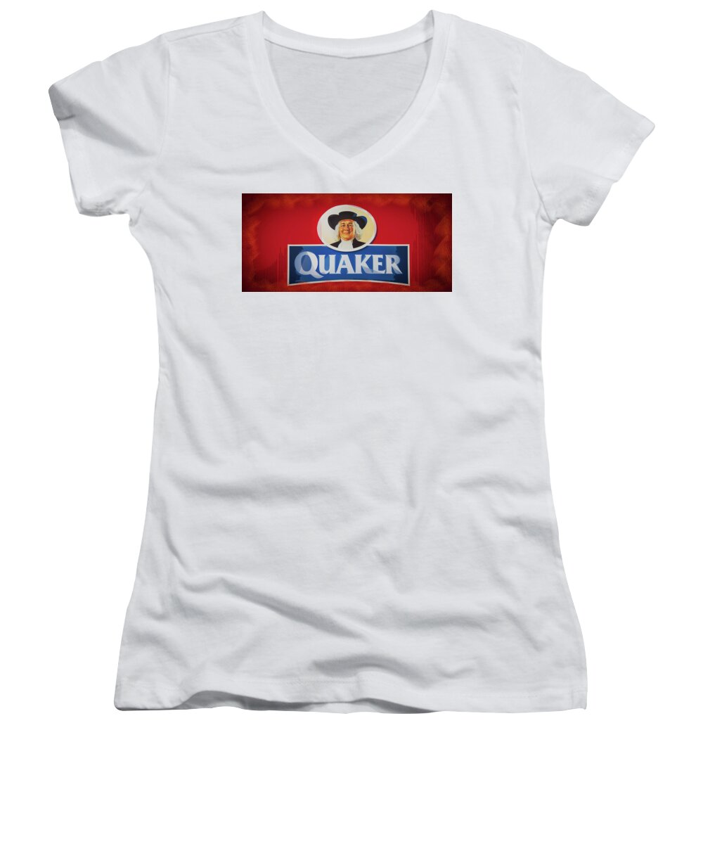 Quaker Women's V-Neck featuring the photograph Breakfast by Michael Arend