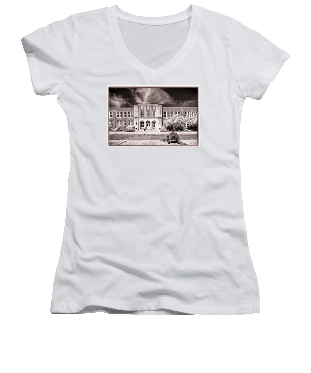 Bchs Women's V-Neck featuring the photograph Brookland - Cayce H S by Charles Hite