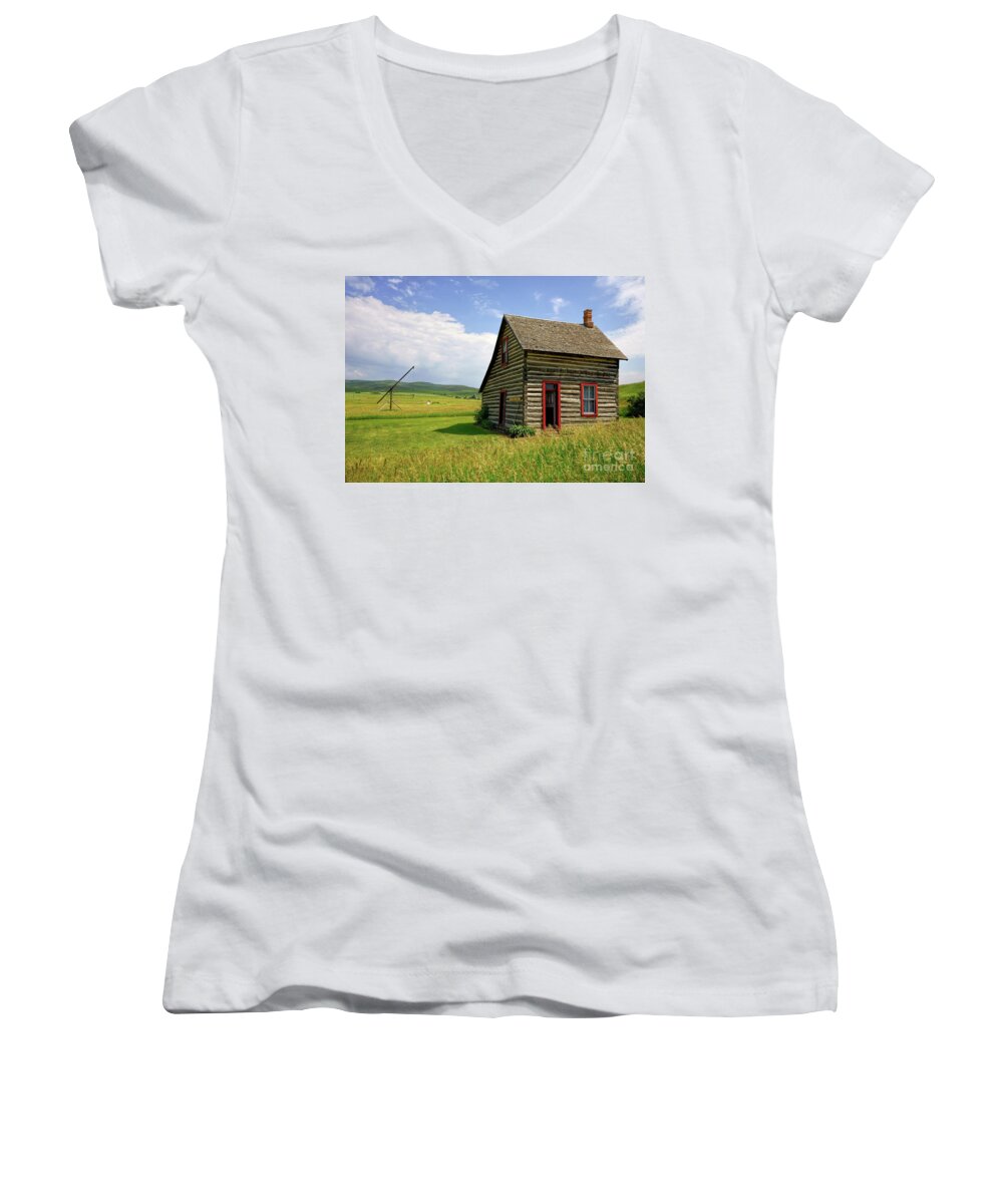 Chesterfield Women's V-Neck featuring the photograph Denmark Jensen Home by Roxie Crouch