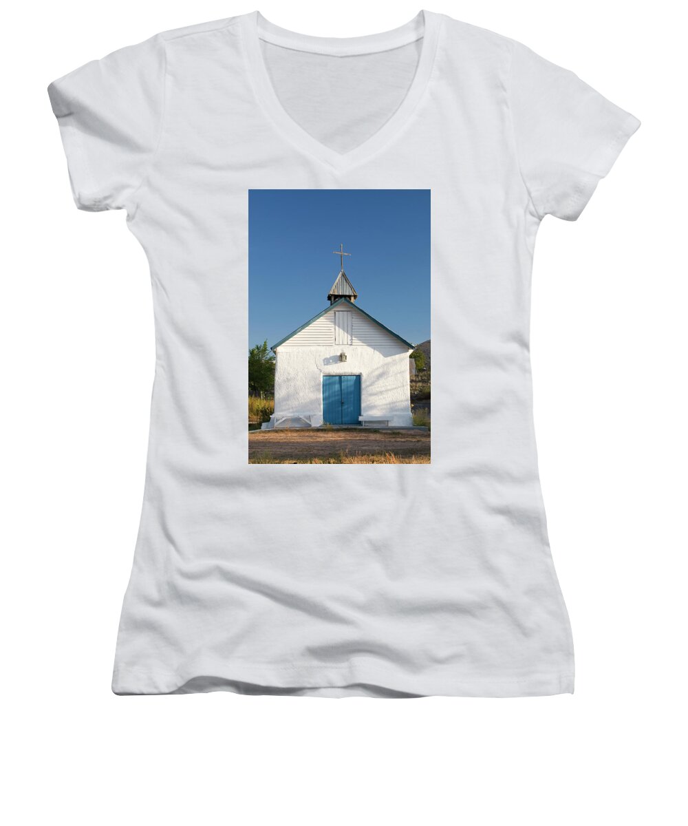 Southwest Women's V-Neck featuring the photograph First Service by Jim Benest