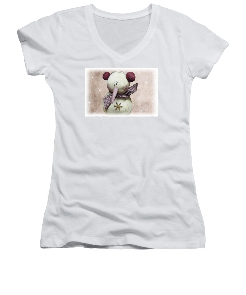 Snowman Women's V-Neck featuring the photograph Fuzzy the Snowman by David Dehner