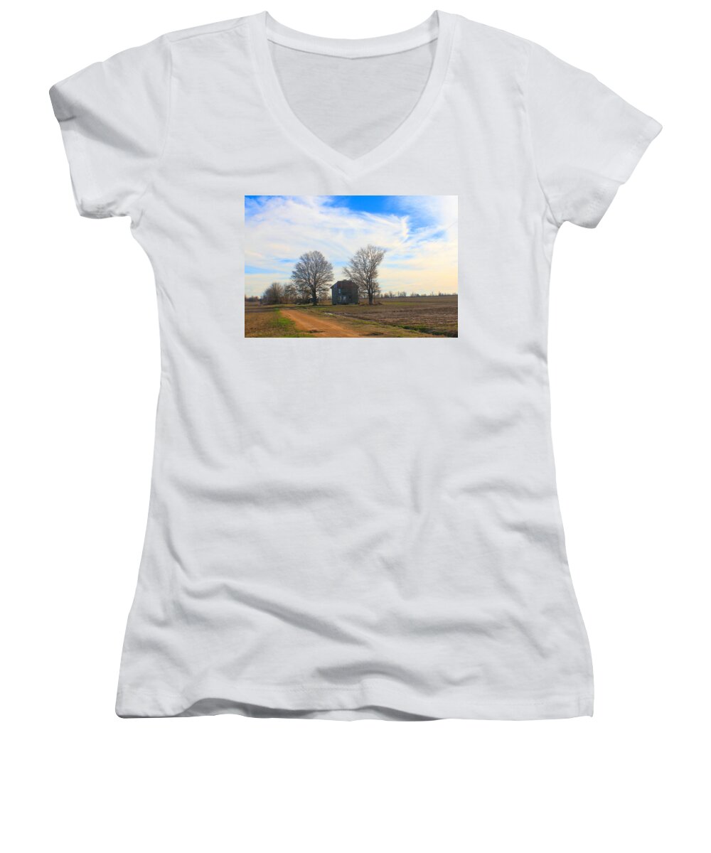 Highway Women's V-Neck featuring the photograph Hwy 8 Old House 2 by Karen Wagner