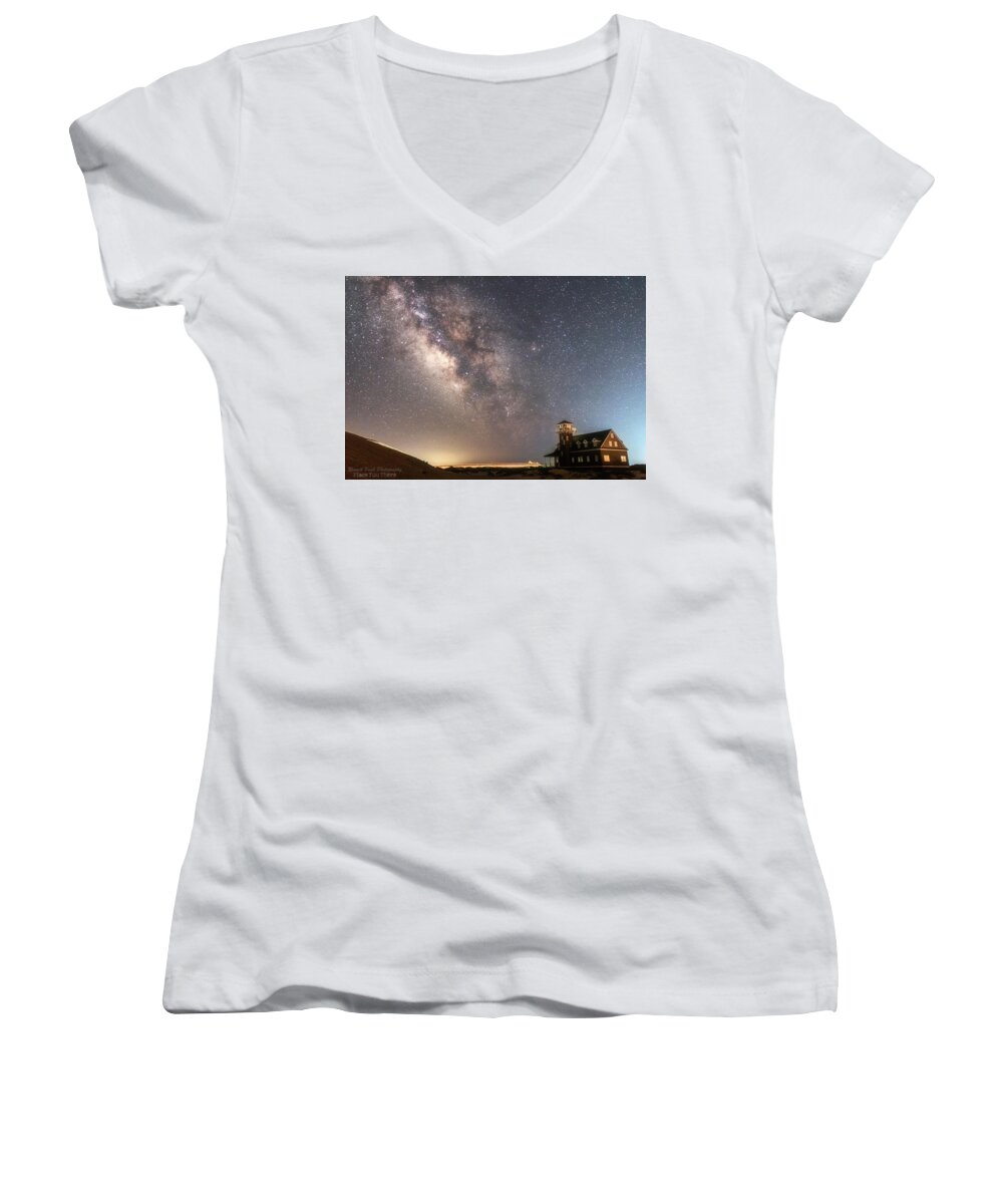 Milky Way Women's V-Neck featuring the photograph Life by Russell Pugh