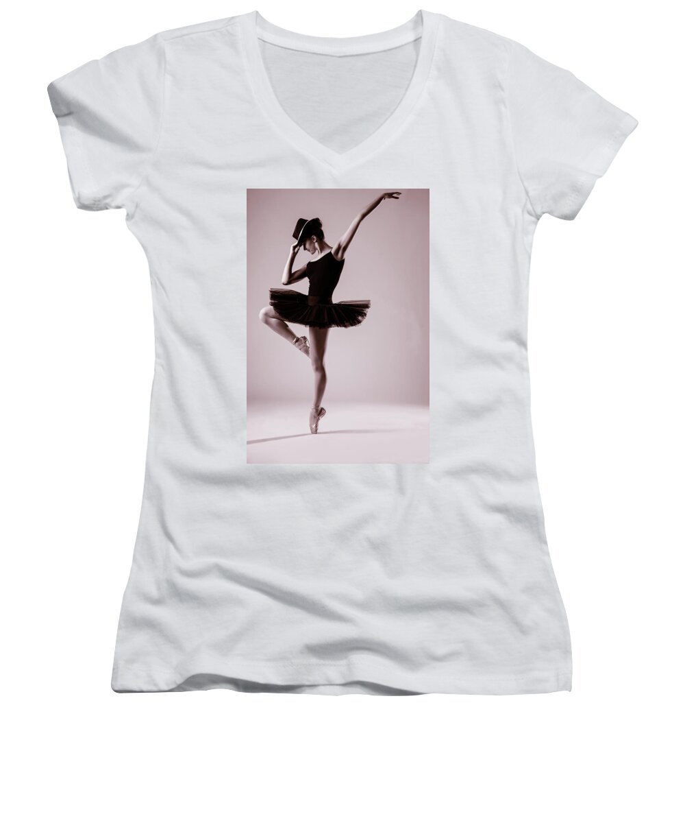 Dance Women's V-Neck featuring the photograph Michael on Pointe 2 by Monte Arnold
