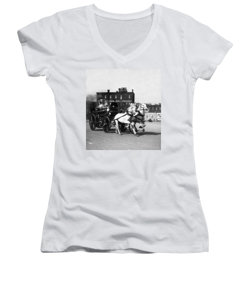 fire Department Women's V-Neck featuring the photograph Philadelphia Fire Department Engine - c 1905 by International Images
