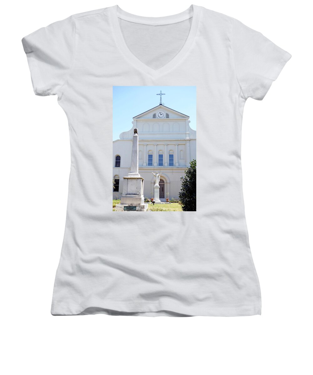 St. Louis Cathedral Women's V-Neck featuring the photograph St. Louis Cathedral Back Lawn by Robert Meyers-Lussier