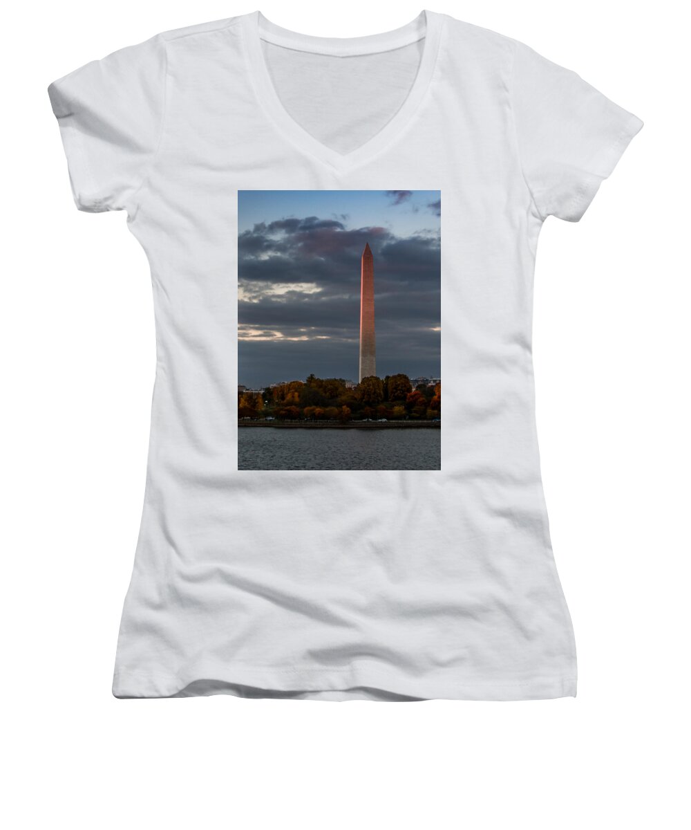 Sky Women's V-Neck featuring the photograph Sunset Glow by Ed Clark