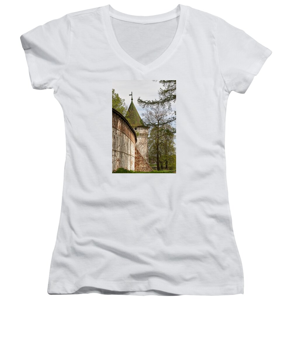 Ipatiev Women's V-Neck featuring the photograph Wall and tower by Antonio Ballesteros