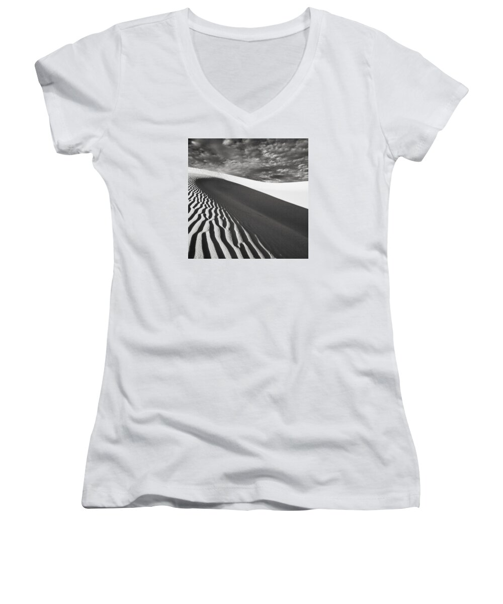Sand Women's V-Neck featuring the photograph Wave Theory VII by Ryan Weddle