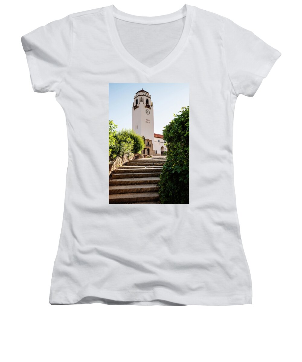 Boise Depot Women's V-Neck featuring the photograph Boise Depot in Boise with steps in front by Vishwanath Bhat