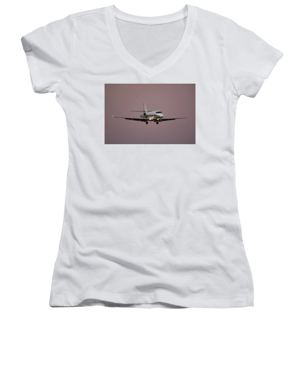  Aircraft Women's V-Neck featuring the photograph Cessna Citation Latitude by James David Phenicie