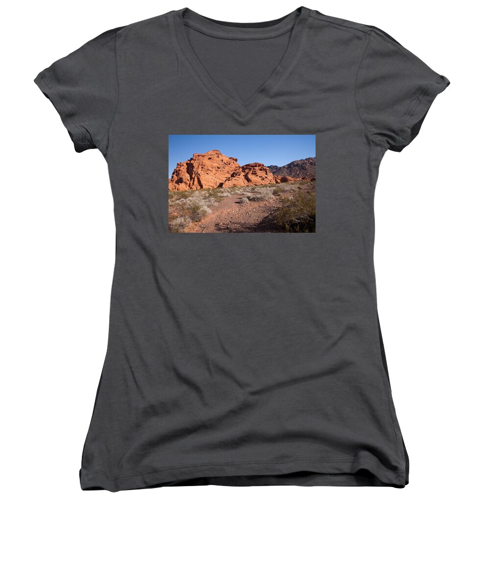 Arid Women's V-Neck featuring the photograph Desert rock formations #1 by Kyle Lee