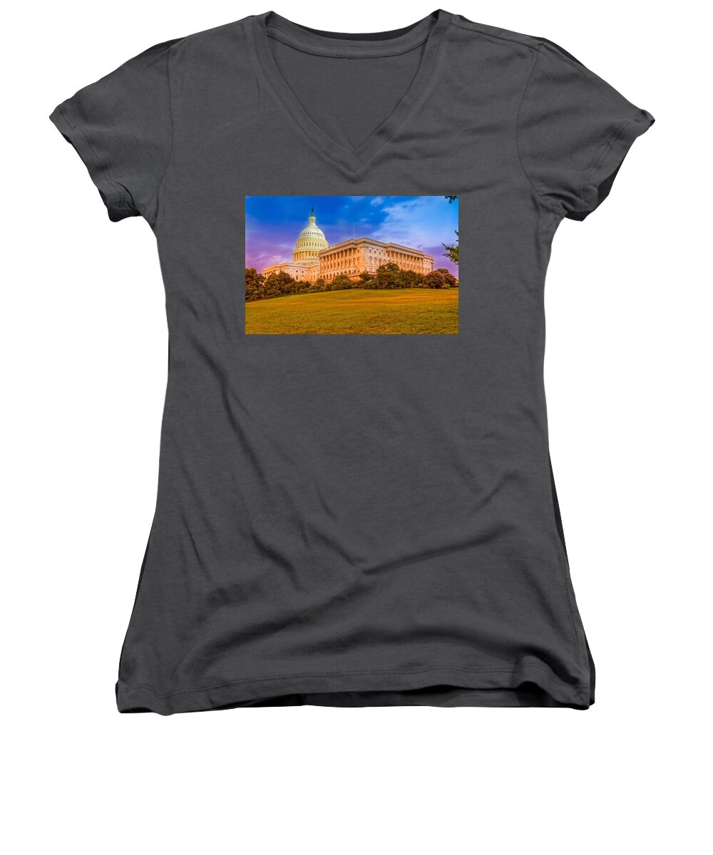 America Women's V-Neck featuring the photograph Capitol Building #5 by Peter Lakomy