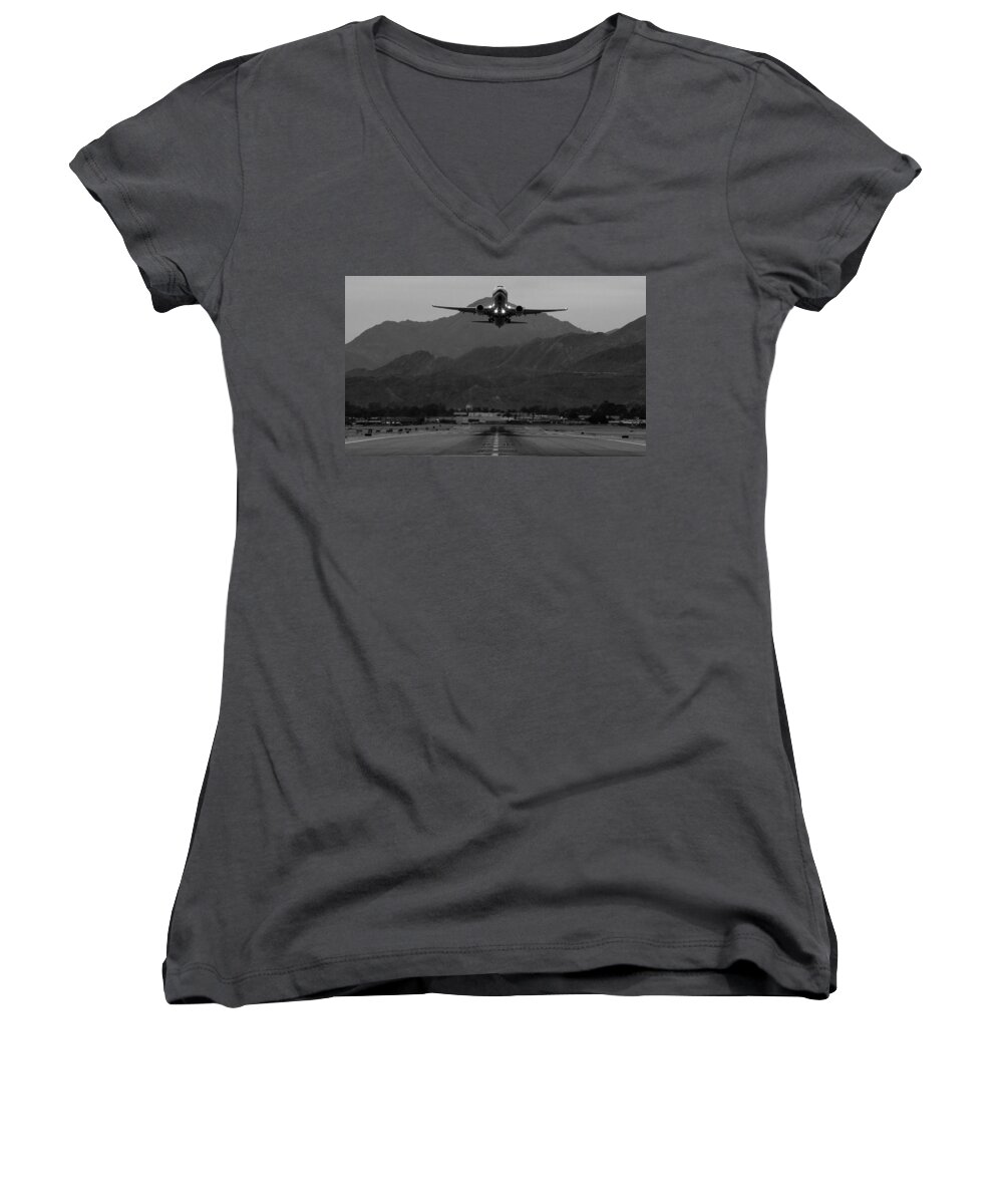 Alaska Airlines Women's V-Neck featuring the photograph Alaska Airlines Palm Springs Takeoff by John Daly