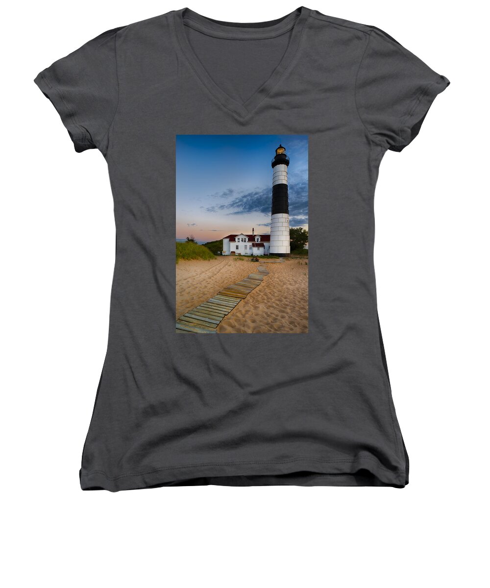 Dusk Women's V-Neck featuring the photograph Big Sable Point Lighthouse by Sebastian Musial