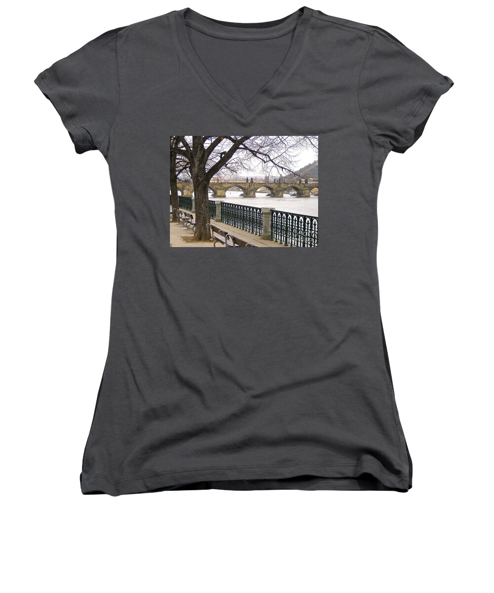 Prague Chez Republic Charles Bridge Women's V-Neck featuring the photograph Charles Bridge by Suzanne Oesterling