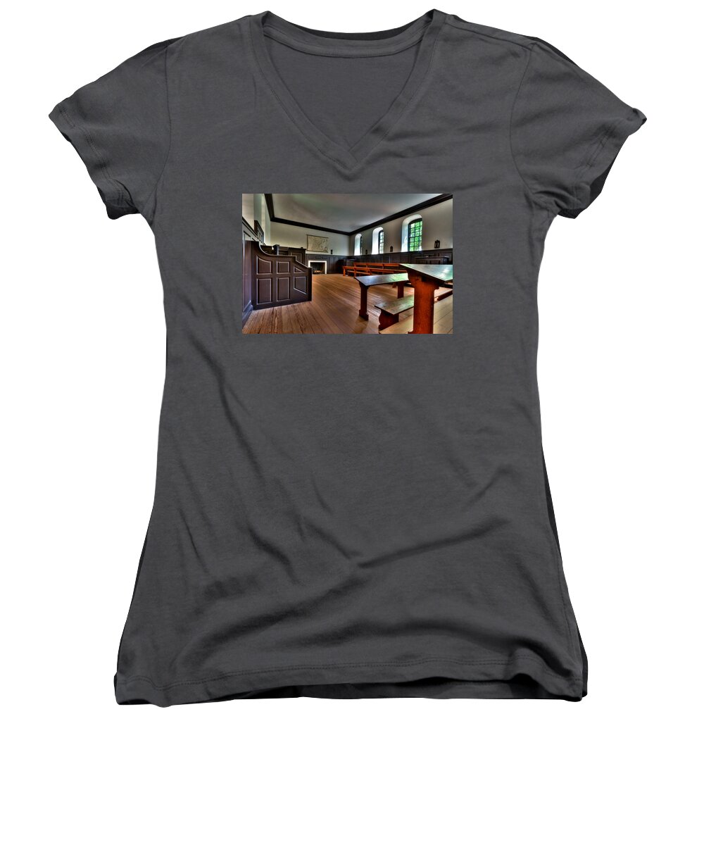 Williamsburg Women's V-Neck featuring the photograph Classroom Wren Building by Jerry Gammon