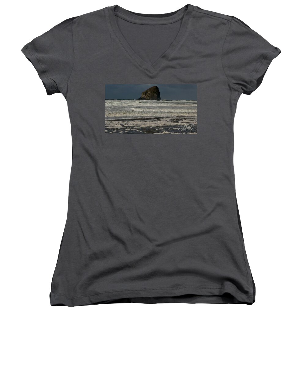 Waves Women's V-Neck featuring the photograph Close Haystack Rock by Susan Garren