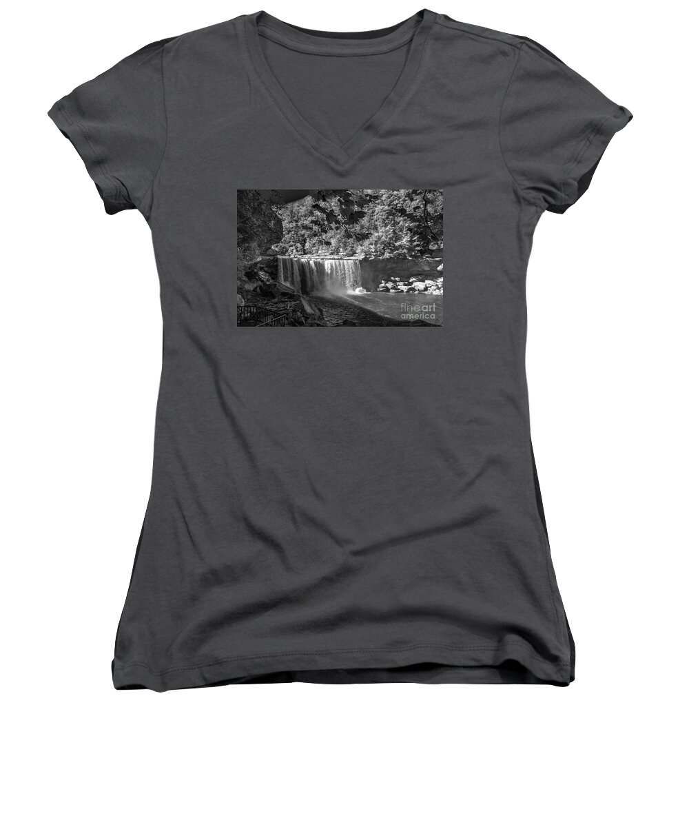 Landscape Women's V-Neck featuring the photograph Cumberland Falls Six BW by Ken Frischkorn