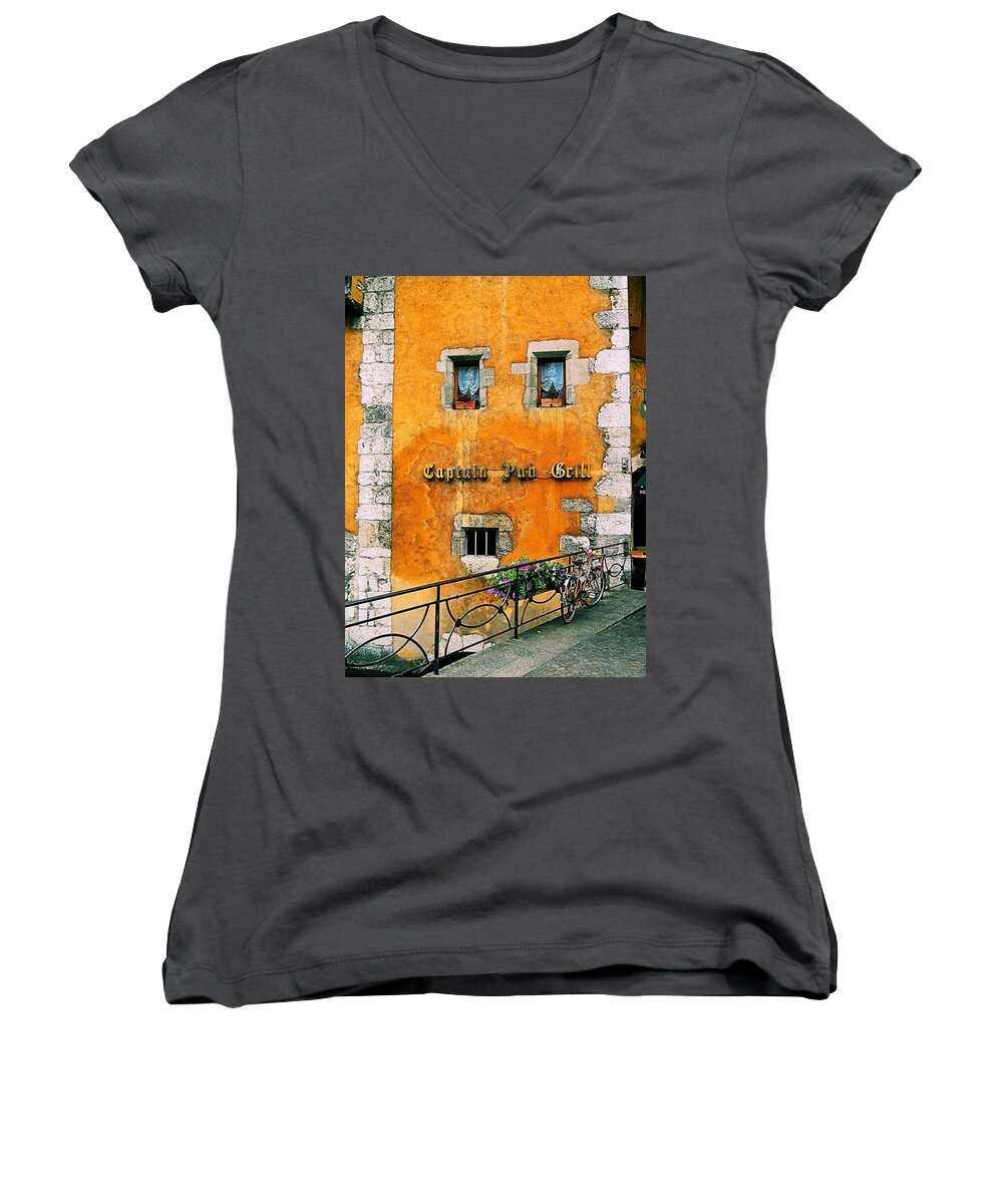 Eatery Women's V-Neck featuring the photograph Eatery 2 by Maria Huntley