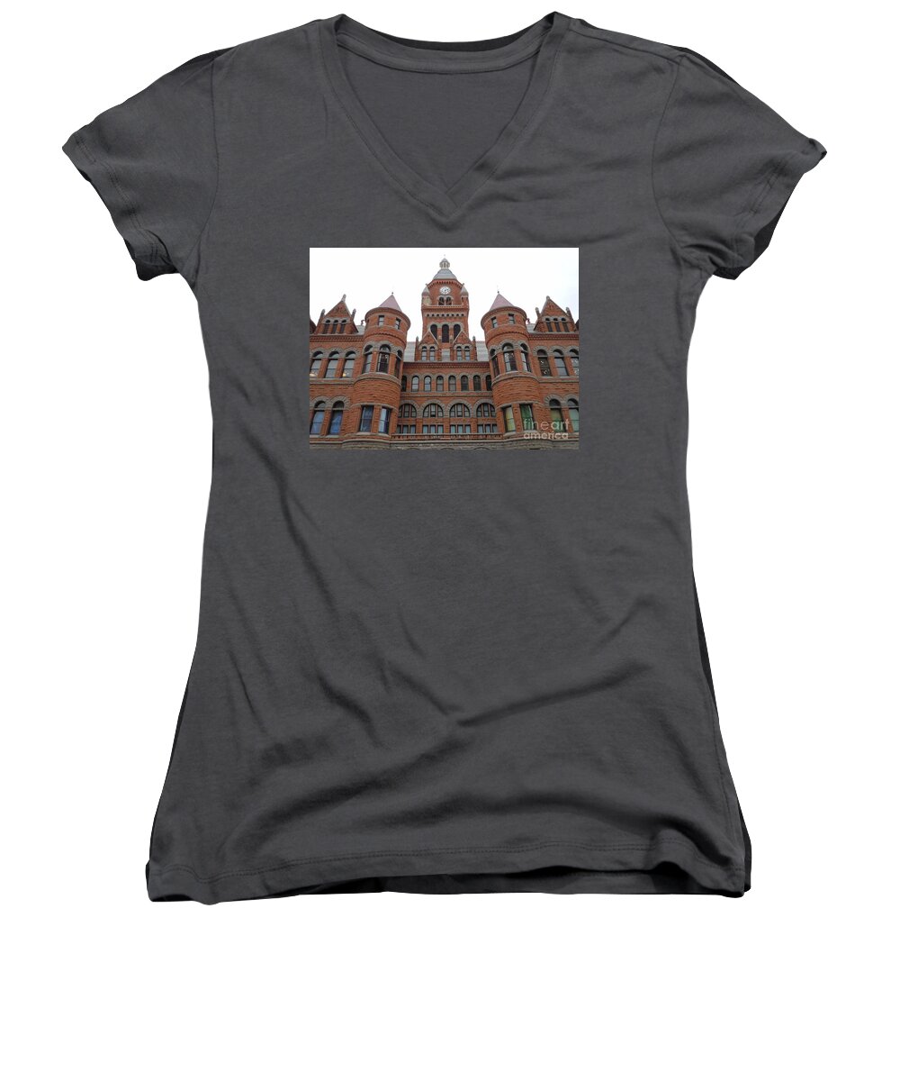 Old Red Courthouse Women's V-Neck featuring the photograph Historic Old Red Courthouse Dallas #1 by Robert ONeil