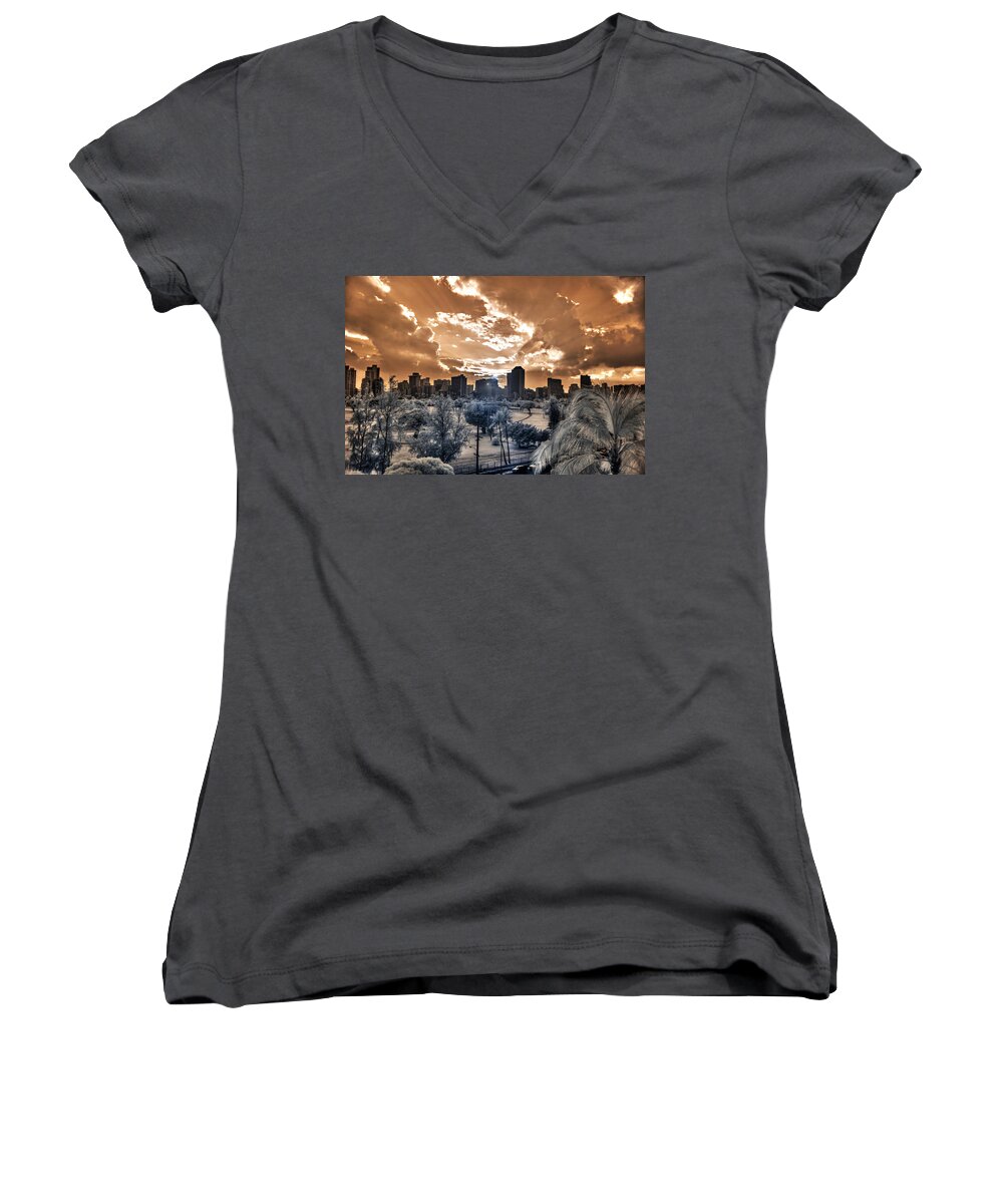 Hawaii Women's V-Neck featuring the photograph Infrared Sunset by Jason Chu