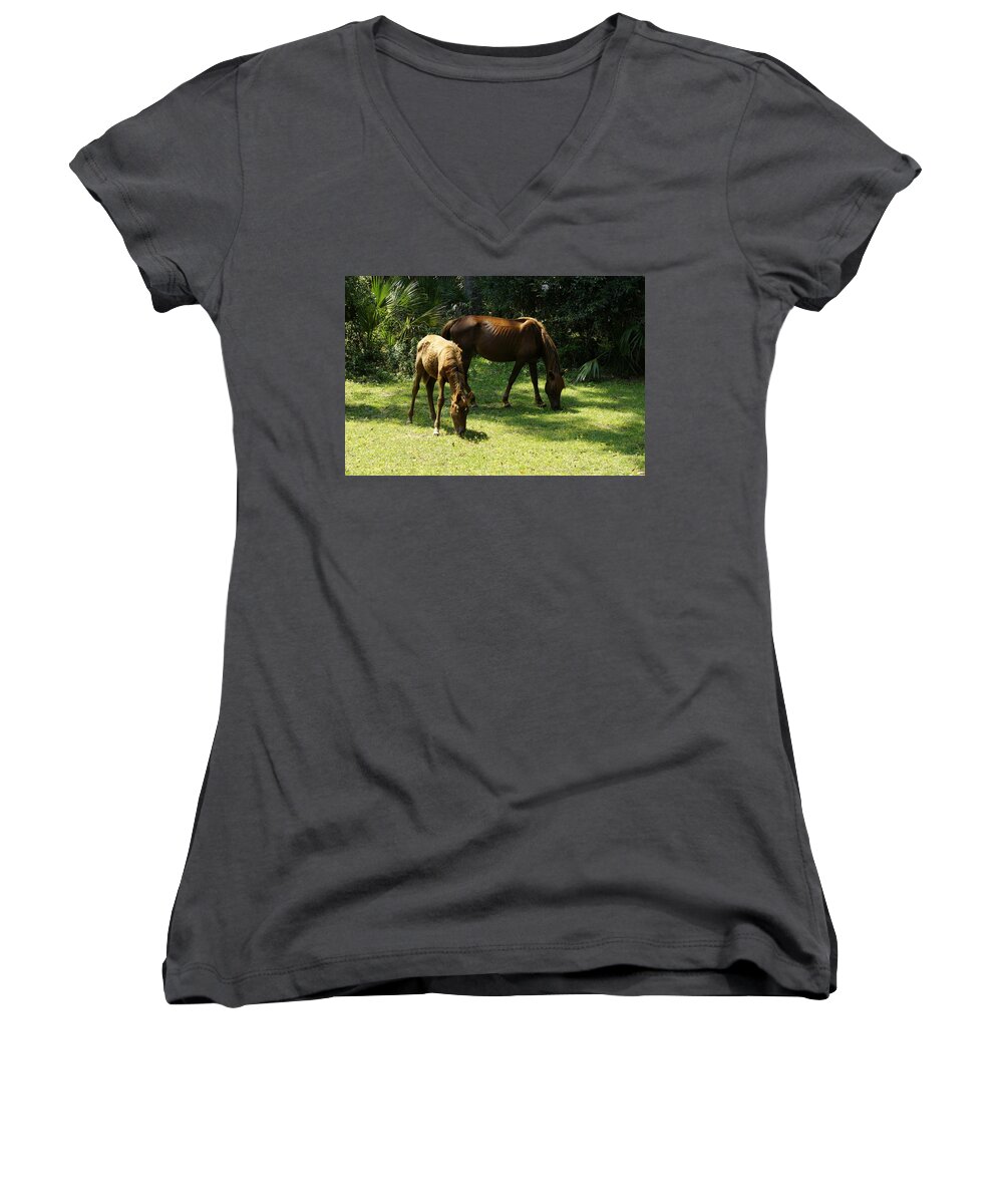 Cumberland Island Women's V-Neck featuring the photograph Mama and Baby by Laurie Perry