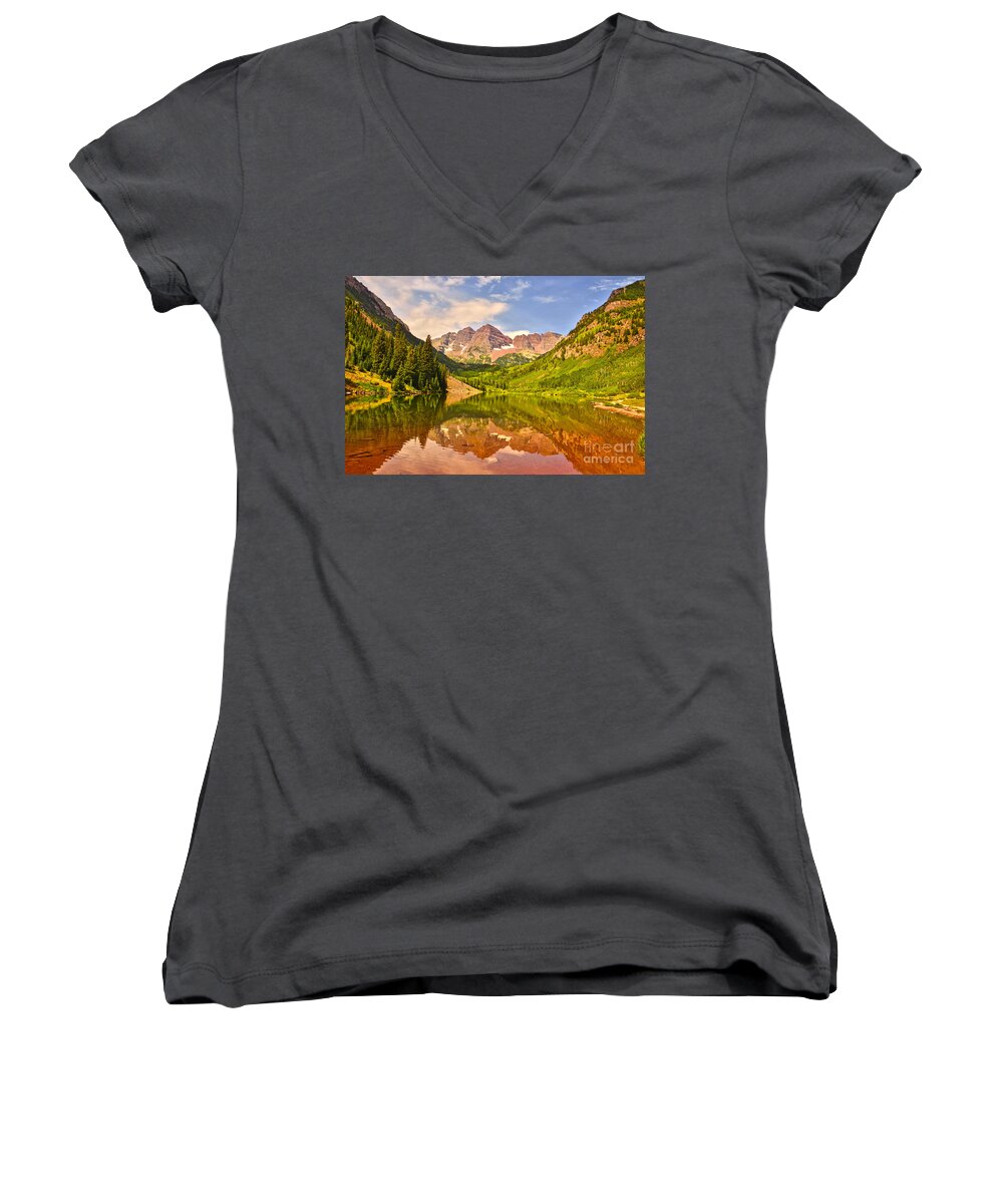 Maroon Bells Women's V-Neck featuring the photograph Maroon Bells Summer by Kelly Black