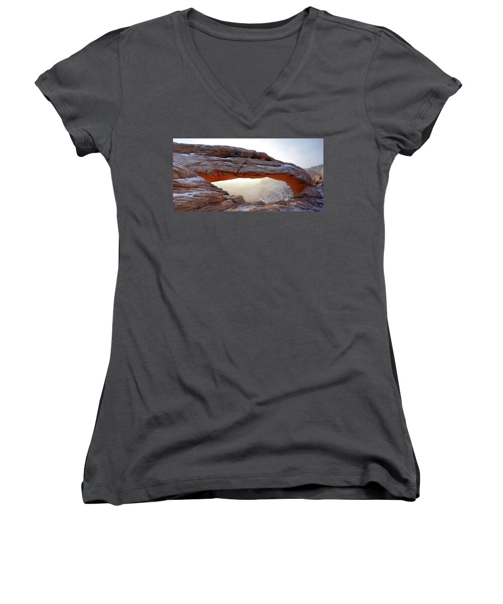 Americas Best Idea Women's V-Neck featuring the photograph Mesa Arch Looking North by David Andersen
