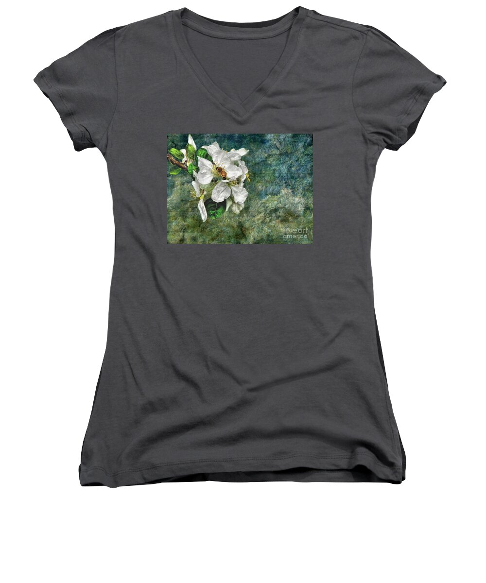 Bee Women's V-Neck featuring the photograph Natural High by Andrea Kollo