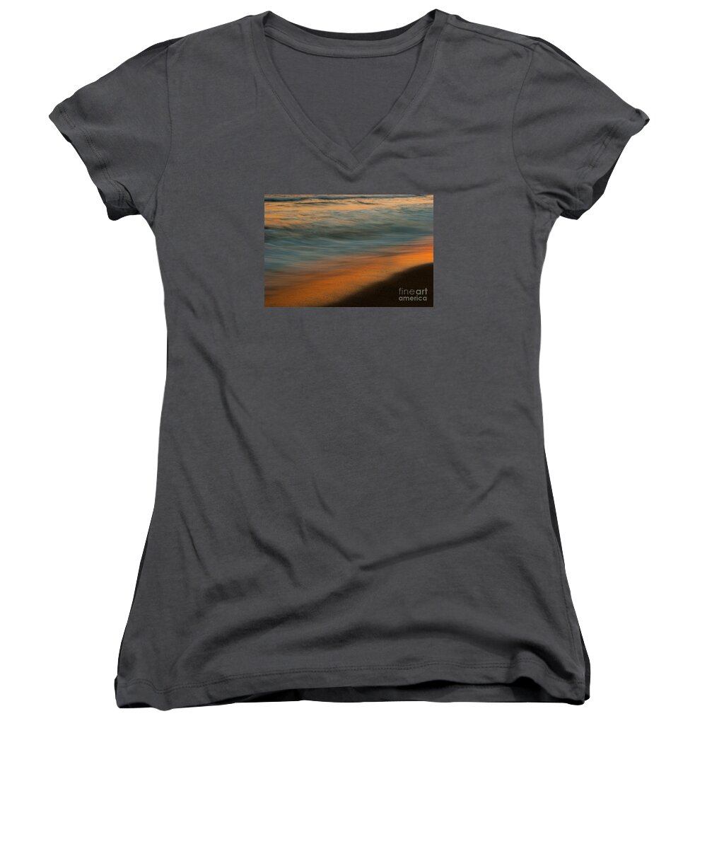 Landscapes Women's V-Neck featuring the photograph Buddahs Breath by John F Tsumas