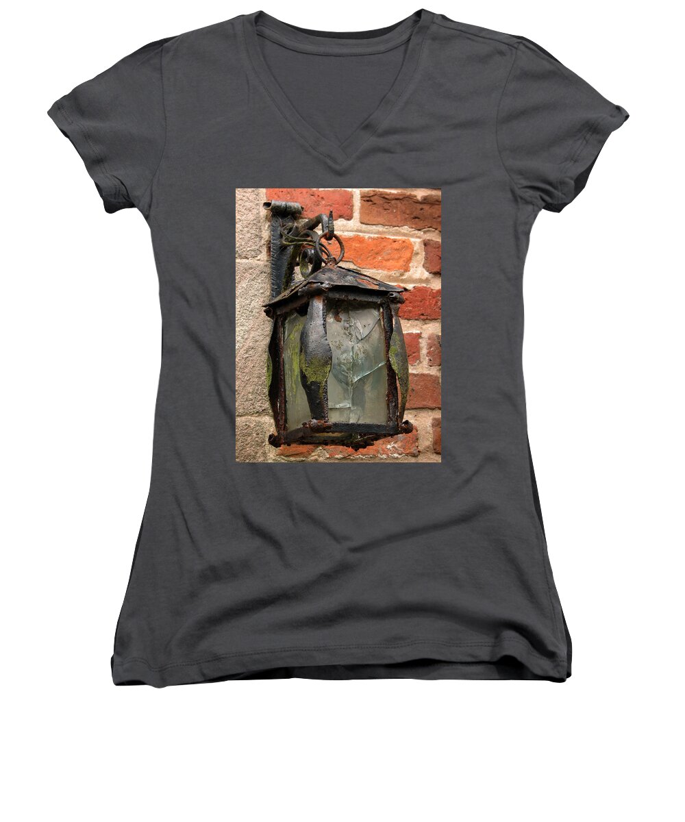 Lamp Women's V-Neck featuring the photograph Old Carriage Lamp by Sue Leonard