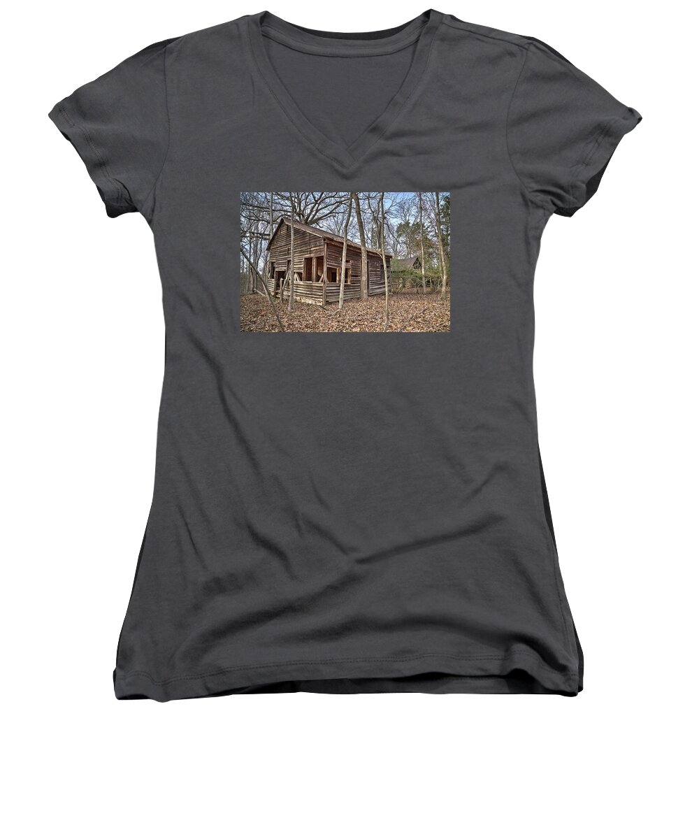 Old Women's V-Neck featuring the photograph Peak Ruins-1 by Charles Hite