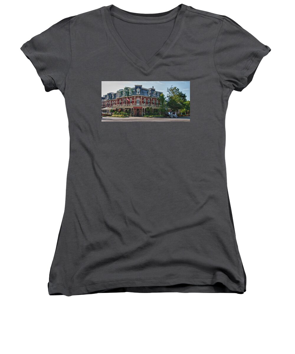 Architecture Women's V-Neck featuring the photograph Prince of Wales Hotel 9000 by Guy Whiteley