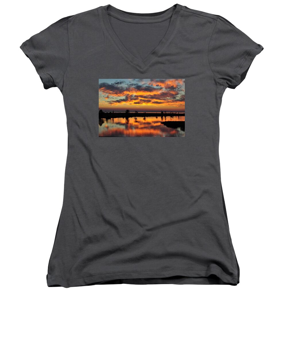 Landscape Women's V-Neck featuring the photograph Sky Writing by Charlotte Schafer