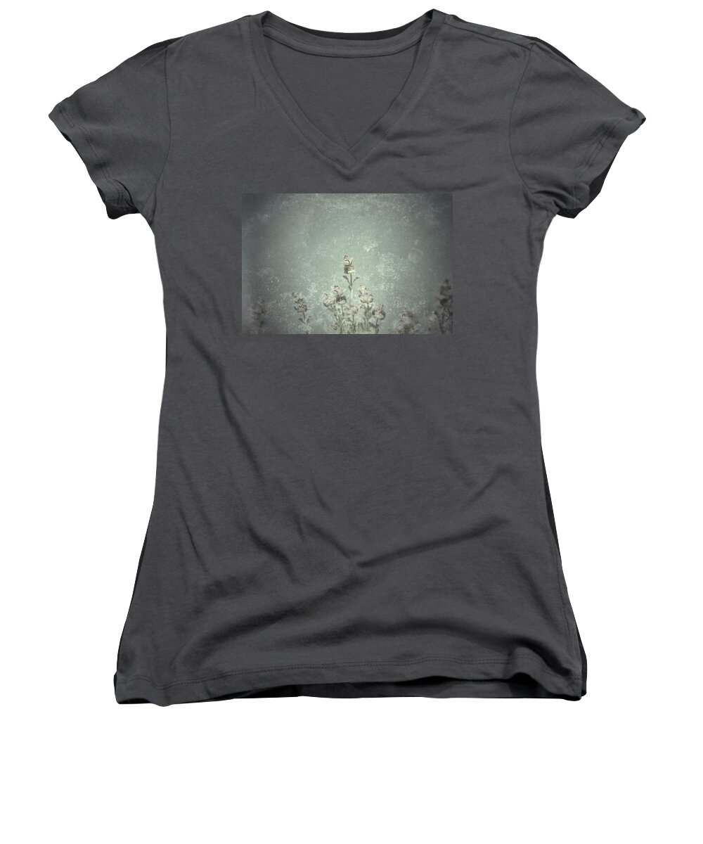 Flower Women's V-Neck featuring the photograph Spring Horizon by Mark Ross