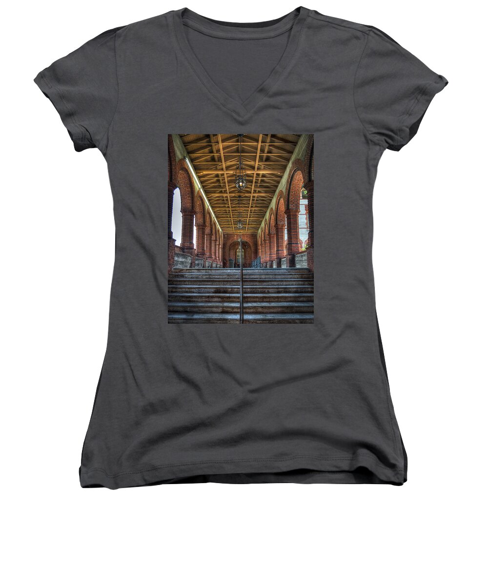Flagler Women's V-Neck featuring the photograph Stairway to history by David Hart