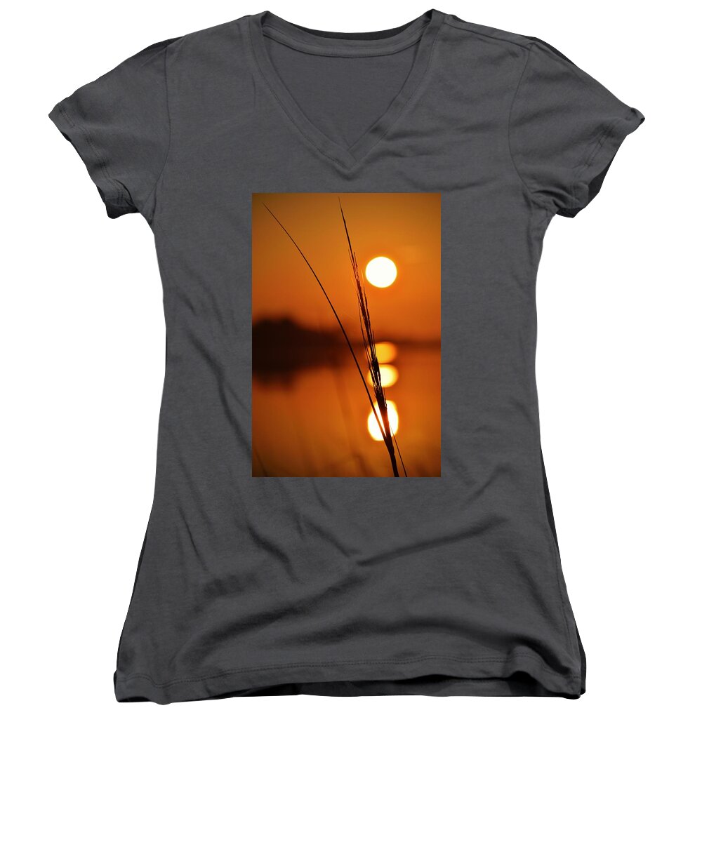 Beach Bum Pics Women's V-Neck featuring the photograph Sunset Reed by Billy Beck
