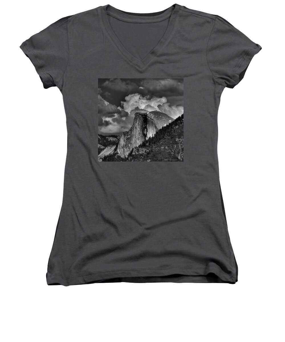 Yosemite Women's V-Neck featuring the photograph Half Dome by Beth Sargent