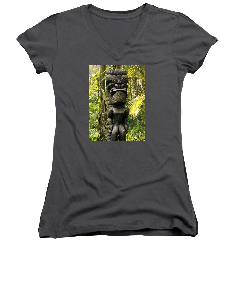 Fine Art Photography Women's V-Neck featuring the photograph Ku - God of War by Patricia Griffin Brett