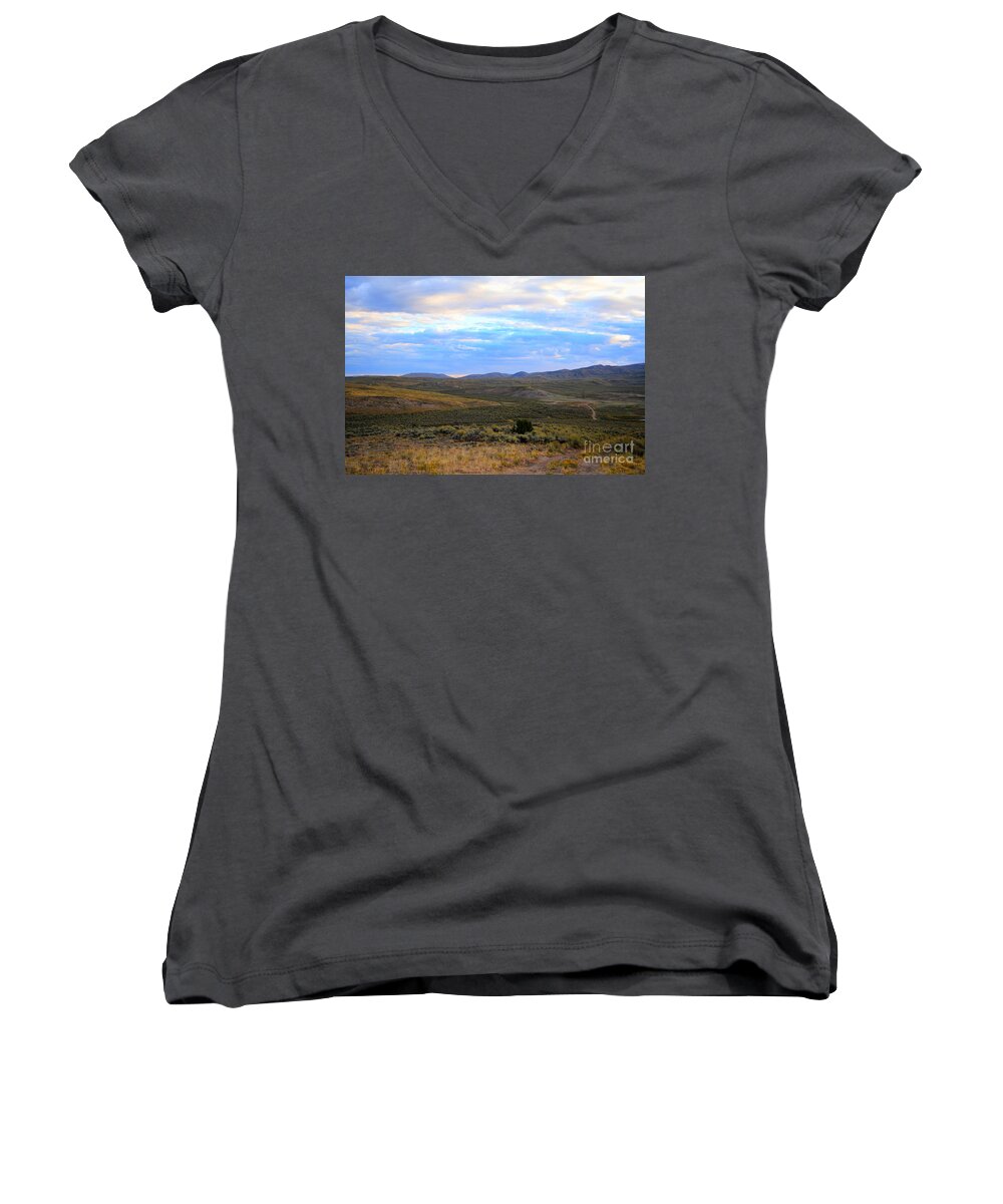 Fine Art Women's V-Neck featuring the photograph Stormy Wyoming Sunrise I by Donna Greene