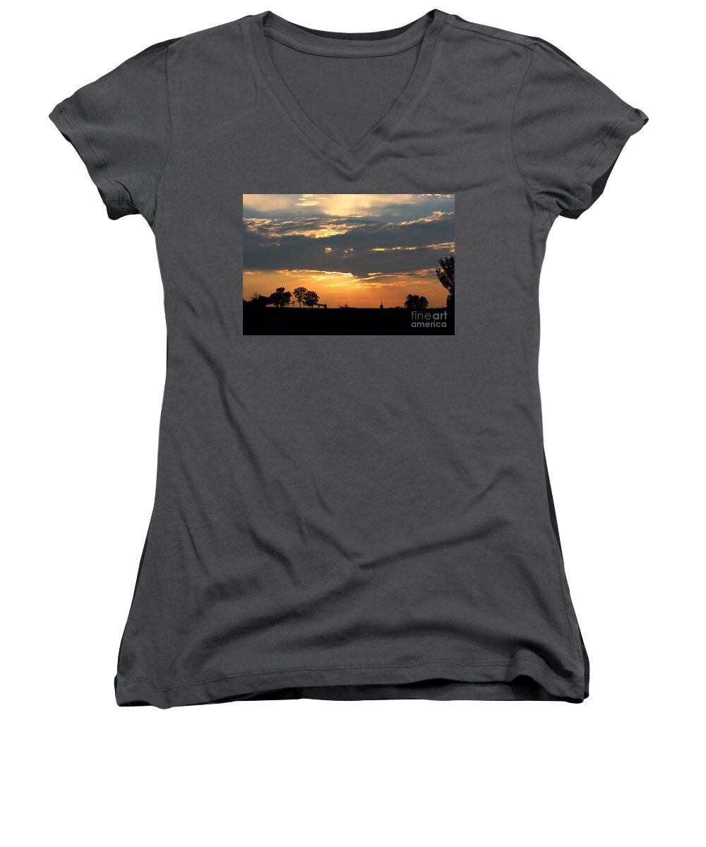 Texas Women's V-Neck featuring the photograph Texas Sized Sunset by Kathy White